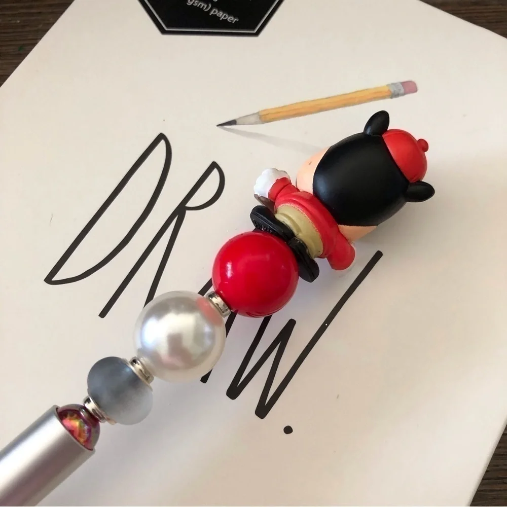 Disney Doorables: Mickey Mouse & Friends: Coach Pete handmade beaded pen